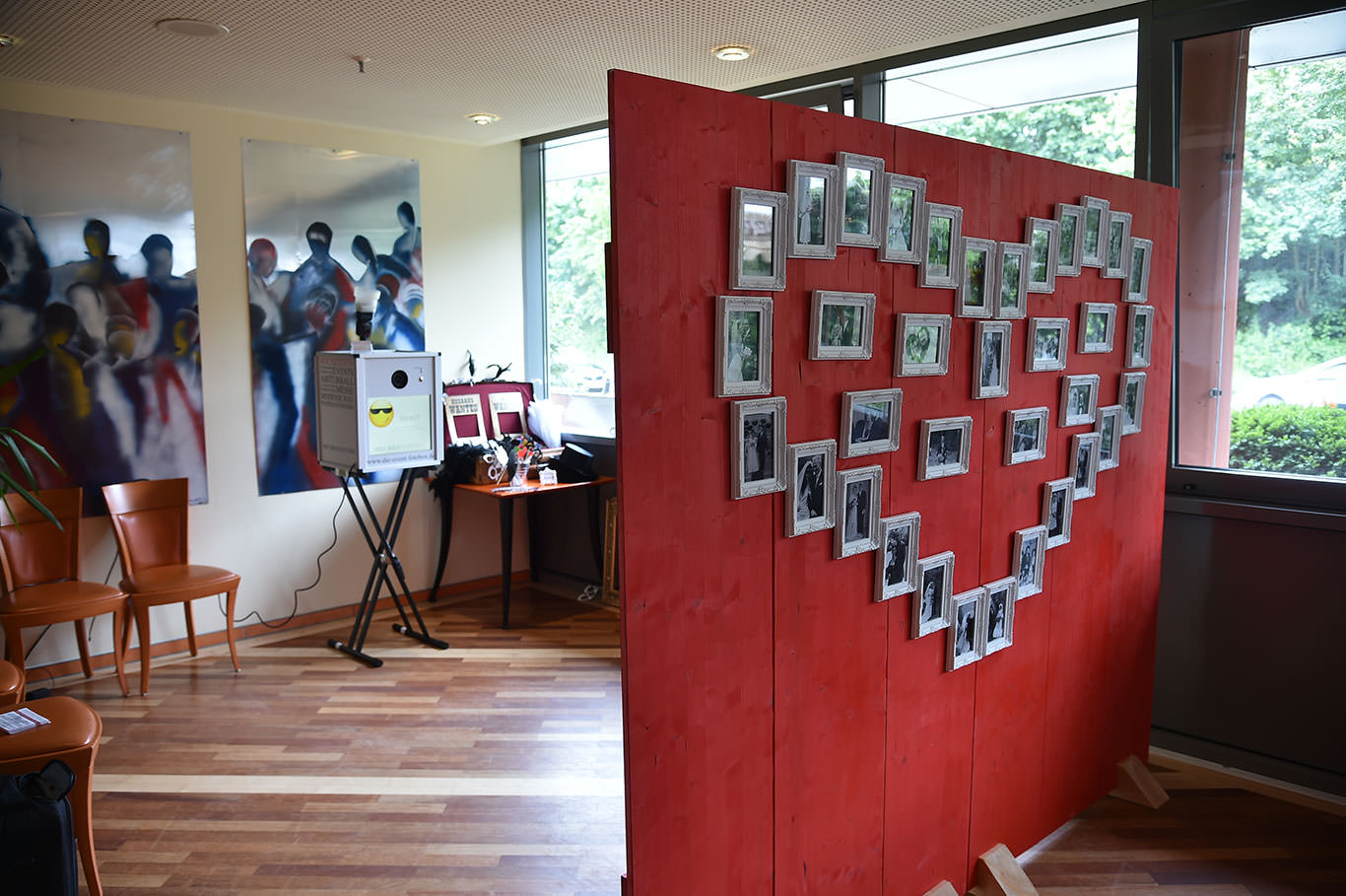 Der Photobooth des Hochzeitsfotograf im Einsatz Der Photobooth des Hochzeitsfotograf im Einsatz